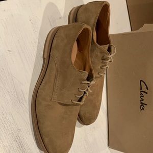 Clarks mens shoes size 11